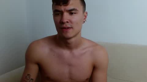 Snapshot of taurus4k chatting on December 14, 8:51 pm taurus4k online show from December 14, 8:51 pm