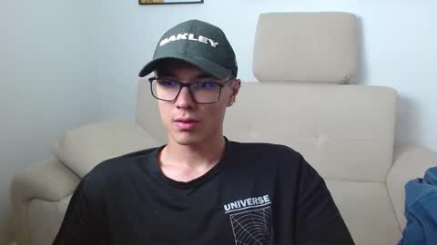 Snapshot of taurus4k chatting on January 21, 4:10 am taurus4k online show from January 21, 4:10 am