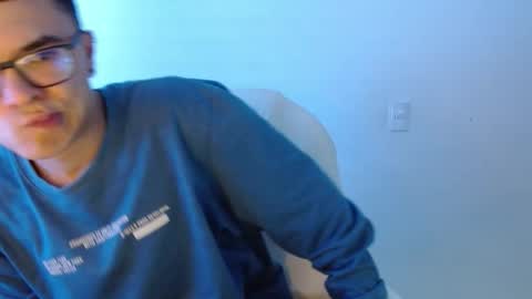 taurus4k online show from November 9, 9:46 pm