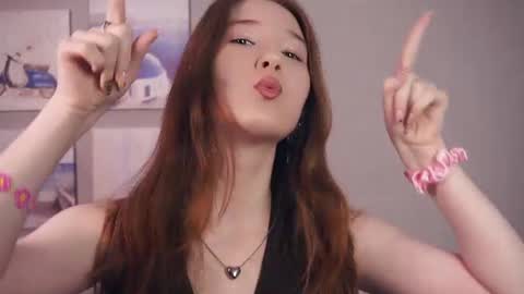 Snapshot of tawanaeissinger chatting on July 24, 12:03 pm Mei online show from July 24, 12:03 pm
