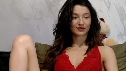 TayaKayan online show from March 6, 10:23 am