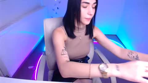 Snapshot of tayla_candy chatting on October 10, 12:37 pm Tayla online show from October 10, 12:37 pm