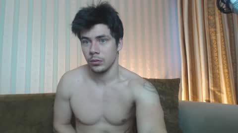 Snapshot of tayler_durden_1 chatting on March 1, 5:20 am ... online show from March 1, 5:20 am