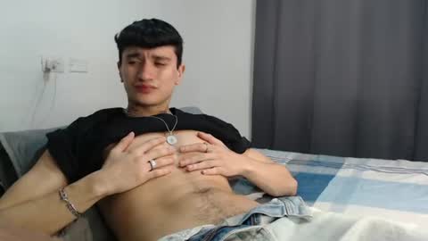 independent model online show from June 21, 4:26 am