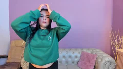 Taylor Bennet online show from September 13, 11:54 am