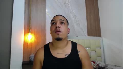 Snapshot of taylor_collins_2 chatting on September 28, 6:02 pm taylor_collins_2 online show from September 28, 6:02 pm