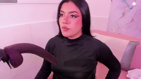 taylor_cupper_ online show from December 21, 3:02 am