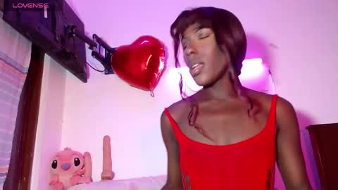 Snapshot of taylor_hot85 chatting on October 11, 2:44 am taylor hot online show from October 11, 2:44 am