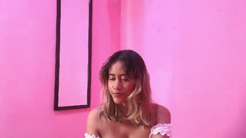 Snapshot of taylor_lii0 chatting on April 13, 9:42 pm taylor lii0425 online show from April 13, 9:42 pm