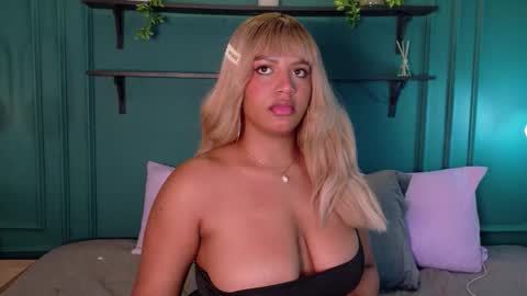 Taylor  online show from February 27, 11:49 pm