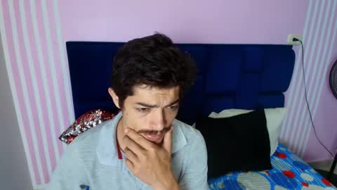 Snapshot of taylor_stele chatting on May 11, 7:33 pm taylor stele online show from May 11, 7:33 pm