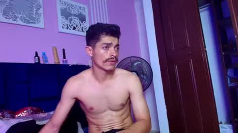 Snapshot of taylor_stele chatting on June 14, 2:24 am taylor stele online show from June 14, 2:24 am