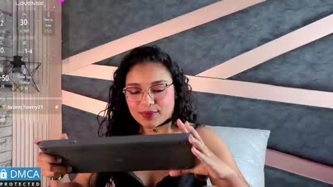 Snapshot of taylorexotic chatting on October 21, 3:07 am Tay online show from October 21, 3:07 am