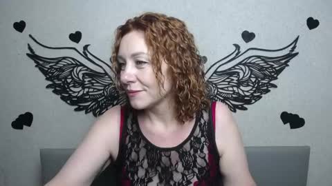 TaylorFoxTT online show from May 30, 5:04 am