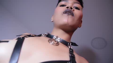 Taylor online show from January 9, 8:11 pm