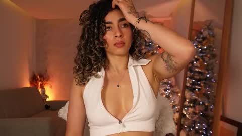 taylormichell online show from December 19, 7:10 pm