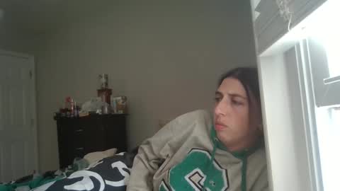 taylorslay online show from April 8, 5:13 pm