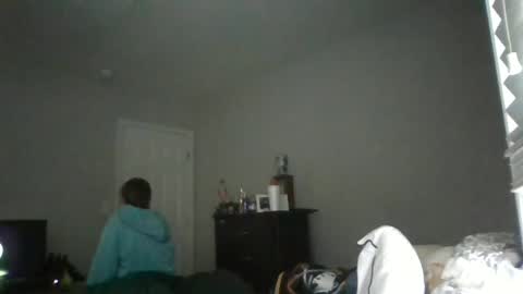 Snapshot of taylorslay chatting on June 15, 12:02 am taylorslay online show from June 15, 12:02 am