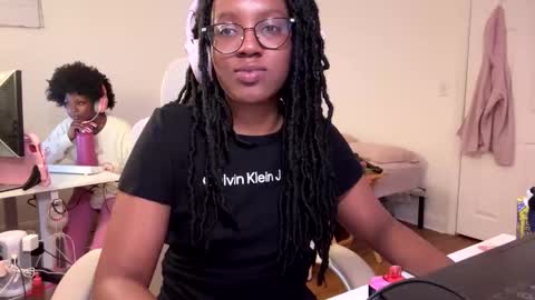 Snapshot of taylorsosweets chatting on May 10, 12:49 am Taylor online show from May 10, 12:49 am