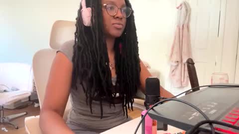 Snapshot of taylorsosweets chatting on May 25, 9:32 pm Taylor online show from May 25, 9:32 pm