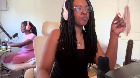 Snapshot of taylorsosweets chatting on May 29, 8:40 pm Taylor online show from May 29, 8:40 pm