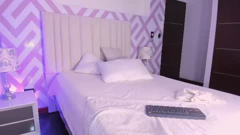 Tayra horny for you online show from July 9, 4:27 am