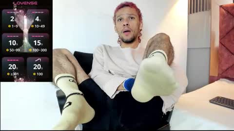 Snapshot of tayson_scott chatting on January 9, 1:47 pm Tayson online show from January 9, 1:47 pm