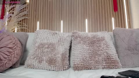 Sofia online show from March 31, 8:42 pm