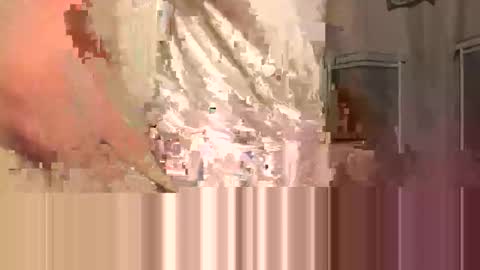 Snapshot of tbeebe12 chatting on September 27, 10:37 pm Lilbeebs online show from September 27, 10:37 pm