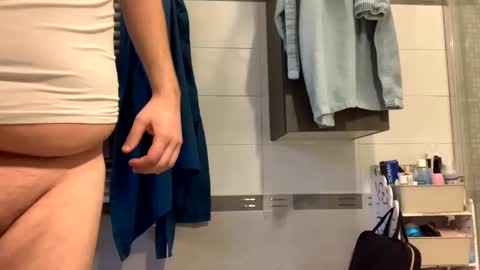 Tbest1986 online show from February 14, 8:55 am