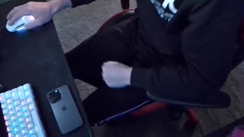 Snapshot of tdaddy669 chatting on November 4, 9:03 pm Tdaddy online show from November 4, 9:03 pm