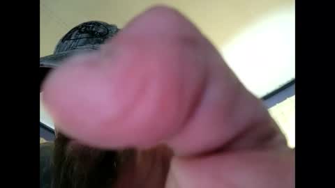 Snapshot of tdave486 chatting on May 5, 6:49 pm tdave486 online show from May 5, 6:49 pm