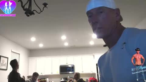 THE TEACHERS PETS online show from February 27, 2:00 am