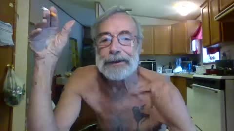 Snapshot of teak4u chatting on December 4, 4:27 pm Teak online show from December 4, 4:27 pm