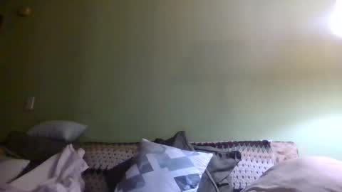 Snapshot of teak4u chatting on December 6, 1:29 am Teak online show from December 6, 1:29 am