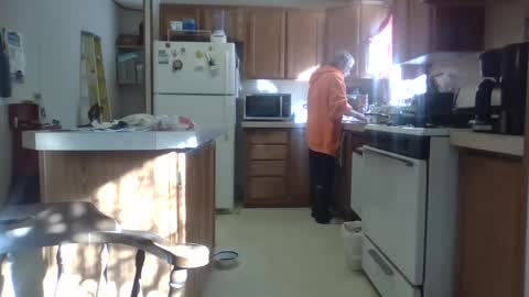 Snapshot of teak4u chatting on February 18, 8:58 pm Teak online show from February 18, 8:58 pm