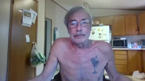 Snapshot of teak4u chatting on October 31, 4:08 pm Teak online show from October 31, 4:08 pm