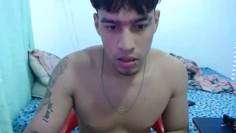 Snapshot of team23hot0 chatting on December 2, 3:04 am team23hot0 online show from December 2, 3:04 am