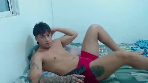 Snapshot of team23hot0 chatting on December 6, 5:09 am team23hot0 online show from December 6, 5:09 am