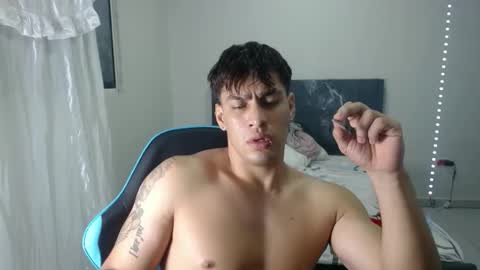 Snapshot of team23hot0 chatting on September 24, 8:28 am team23hot0 online show from September 24, 8:28 am