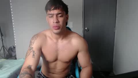 Snapshot of team23hot0 chatting on October 2, 5:20 pm team23hot0 online show from October 2, 5:20 pm