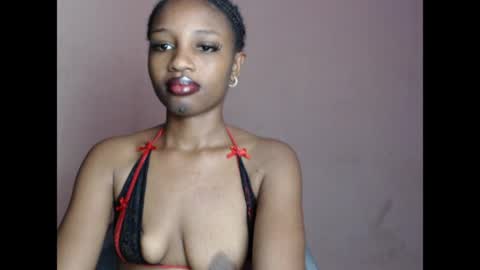 teasexkitty online show from April 15, 5:36 am