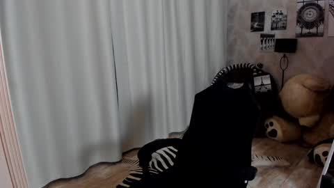 Teddy online show from January 15, 1:34 am