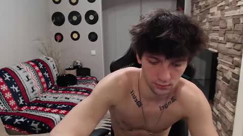 Teddy online show from December 4, 7:06 am