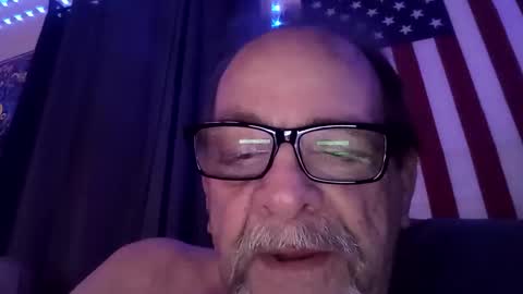 Snapshot of tedestep2 chatting on February 1, 11:03 pm tedestep2 online show from February 1, 11:03 pm