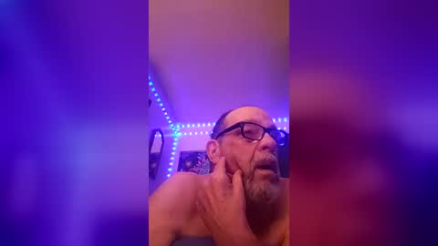 Snapshot of tedestep2 chatting on June 30, 2:45 am tedestep2 online show from June 30, 2:45 am