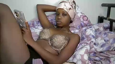 Baby maya online show from May 28, 10:51 pm