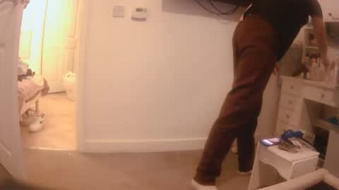 teecup4osk online show from February 19, 12:06 am