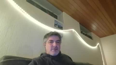 Peter online show from March 5, 4:24 am