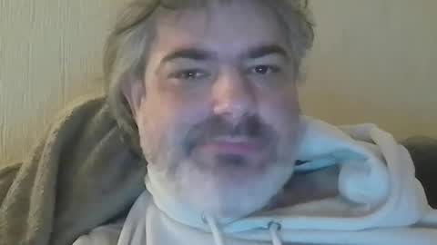Snapshot of teeforyou chatting on April 8, 3:50 am Peter online show from April 8, 3:50 am